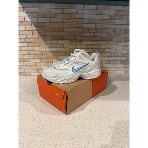 Nike Air Monarch III Walking Shoes Womens 11 White/Blue Vintage never worn